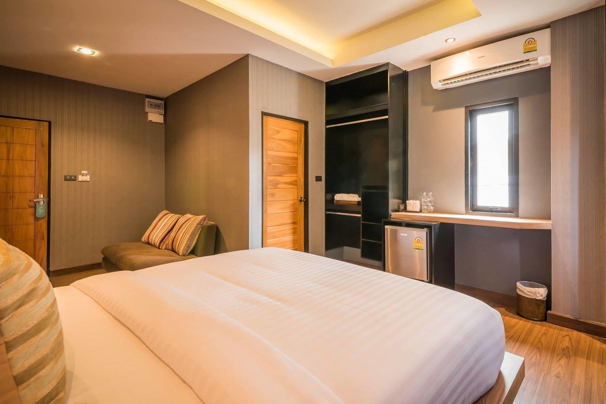 Le Terrarium Bed & Sleep Chiang Rai Hotel Exterior photo
